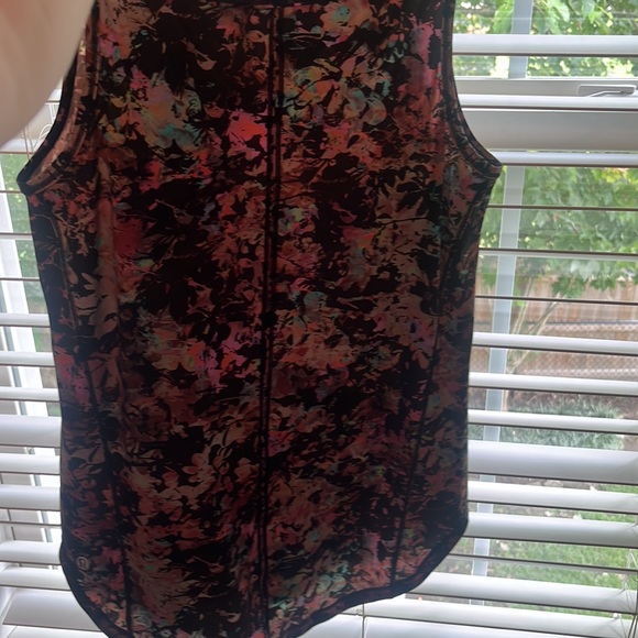 Lululeomen tank - Picture 2 of 4